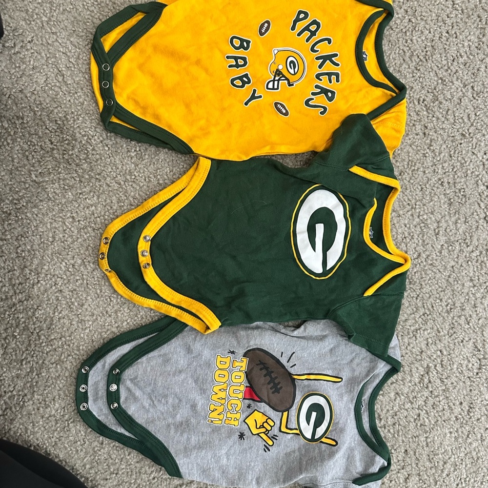 Green Bay Packers Baby Bodysuit Set